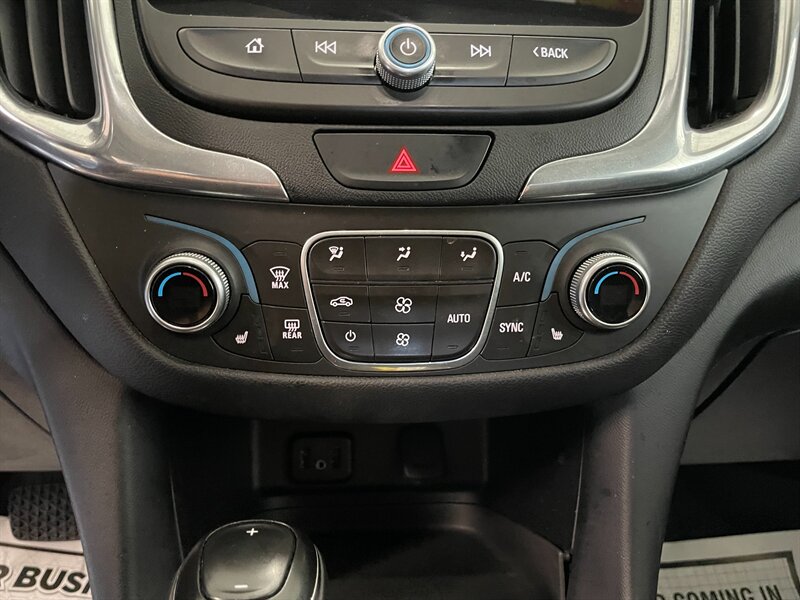 2018 Chevrolet Equinox LT - Photo 14 - Saint Louis, MI 48880-9800