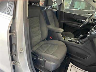 2018 Chevrolet Equinox LT - Photo 20 - Saint Louis, MI 48880-9800