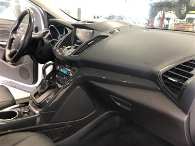2015 Ford Escape Titanium   - Photo 19 - Saint Louis, MI 48880-9800