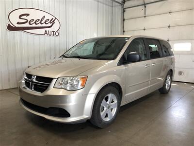 2013 Dodge Grand Caravan SE   - Photo 2 - Saint Louis, MI 48880-9800