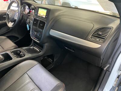 2019 Dodge Grand Caravan GT - Photo 19 - Saint Louis, MI 48880-9800