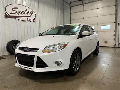 2014 Ford Focus SE - Photo 2 - Saint Louis, MI 48880-9800
