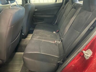 2014 Chrysler 200 Touring   - Photo 13 - Saint Louis, MI 48880-9800