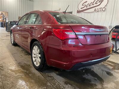 2014 Chrysler 200 Touring   - Photo 3 - Saint Louis, MI 48880-9800