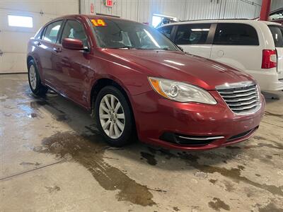2014 Chrysler 200 Touring   - Photo 4 - Saint Louis, MI 48880-9800