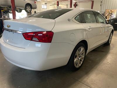 2018 Chevrolet Impala LS Fleet - Photo 6 - Saint Louis, MI 48880-9800