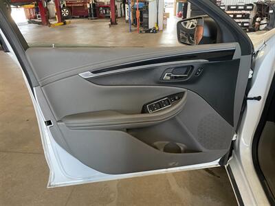 2018 Chevrolet Impala LS Fleet - Photo 20 - Saint Louis, MI 48880-9800
