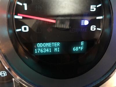 2012 Chevrolet Silverado 1500 LT   - Photo 9 - Saint Louis, MI 48880-9800
