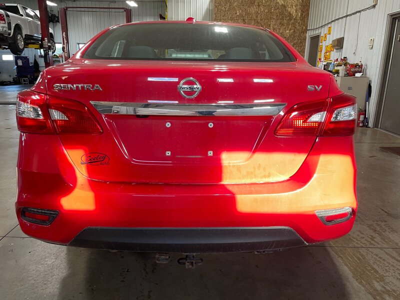 2018 Nissan Sentra SV - Photo 24 - Saint Louis, MI 48880-9800
