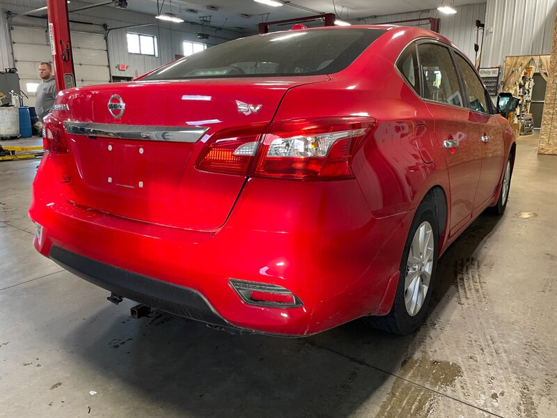 2018 Nissan Sentra SV - Photo 6 - Saint Louis, MI 48880-9800