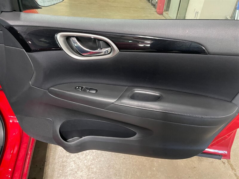 2018 Nissan Sentra SV - Photo 22 - Saint Louis, MI 48880-9800