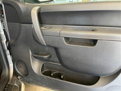 2012 Chevrolet Silverado 1500 LT   - Photo 22 - Saint Louis, MI 48880-9800