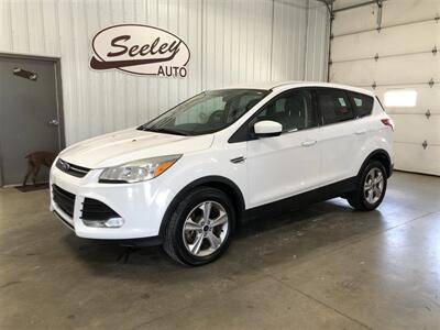 2016 Ford Escape SE   - Photo 1 - Saint Louis, MI 48880-9800