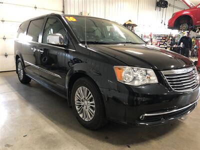 2016 Chrysler Town & Country Touring-L - Photo 4 - Saint Louis, MI 48880-9800