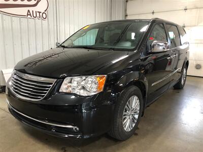 2016 Chrysler Town & Country Touring-L - Photo 2 - Saint Louis, MI 48880-9800