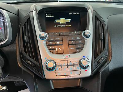 2017 Chevrolet Equinox LT - Photo 12 - Saint Louis, MI 48880-9800