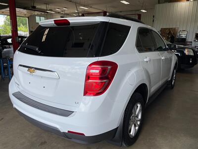 2017 Chevrolet Equinox LT - Photo 6 - Saint Louis, MI 48880-9800