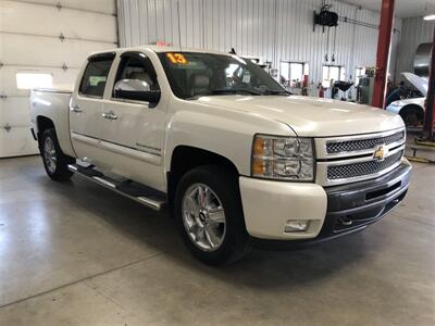 2013 Chevrolet Silverado 1500 LTZ   - Photo 5 - Saint Louis, MI 48880-9800