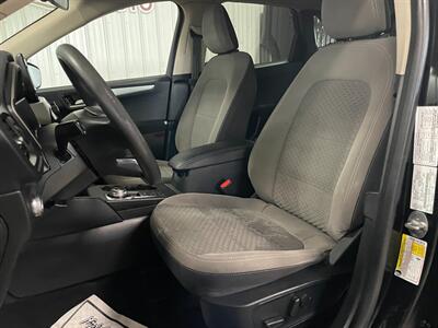 2020 Ford Escape SE   - Photo 14 - Saint Louis, MI 48880-9800