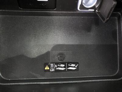 2021 Chevrolet Tahoe LT   - Photo 15 - Saint Louis, MI 48880-9800