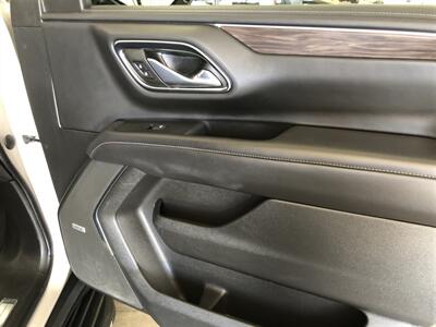 2021 Chevrolet Tahoe LT   - Photo 33 - Saint Louis, MI 48880-9800