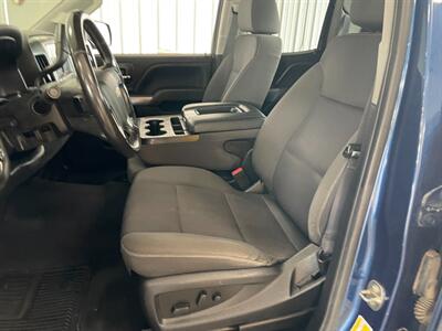 2019 Chevrolet Silverado 1500 LD LT   - Photo 15 - Saint Louis, MI 48880-9800