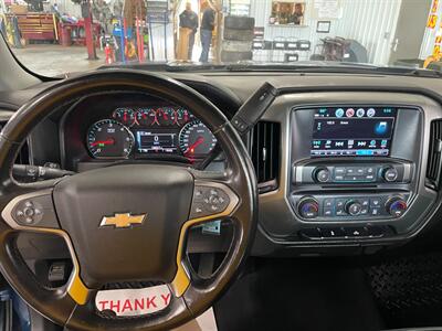 2019 Chevrolet Silverado 1500 LD LT   - Photo 8 - Saint Louis, MI 48880-9800