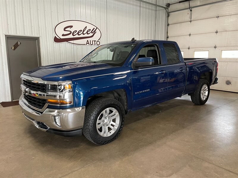 2019 Chevrolet Silverado 1500 LD LT   - Photo 1 - Saint Louis, MI 48880-9800
