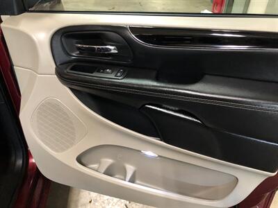 2020 Dodge Grand Caravan SXT - Photo 22 - Saint Louis, MI 48880-9800