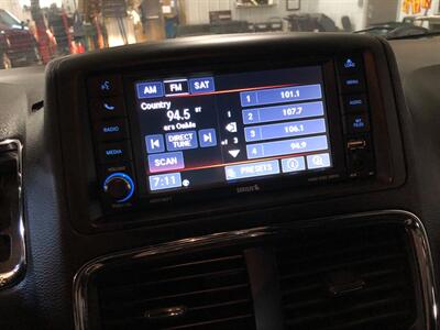 2020 Dodge Grand Caravan SXT - Photo 11 - Saint Louis, MI 48880-9800