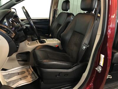 2020 Dodge Grand Caravan SXT - Photo 14 - Saint Louis, MI 48880-9800