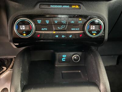2021 Ford Escape SEL - Photo 15 - Saint Louis, MI 48880-9800