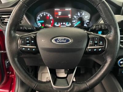 2021 Ford Escape SEL - Photo 9 - Saint Louis, MI 48880-9800