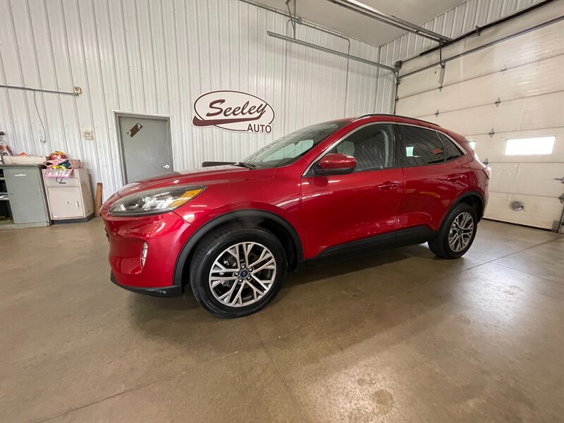 2021 Ford Escape SEL   - Photo 1 - Saint Louis, MI 48880-9800