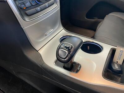2015 Jeep Grand Cherokee Altitude - Photo 12 - Saint Louis, MI 48880-9800