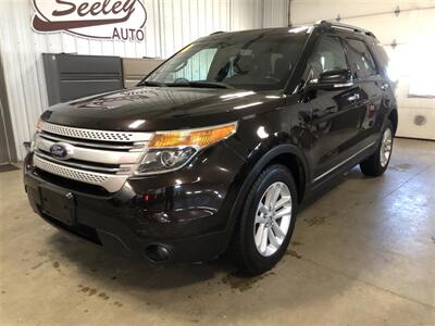 2014 Ford Explorer XLT   - Photo 2 - Saint Louis, MI 48880-9800