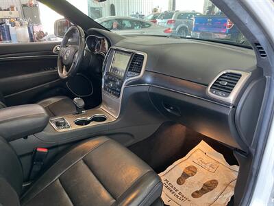 2014 Jeep Grand Cherokee Summit   - Photo 16 - Saint Louis, MI 48880-9800
