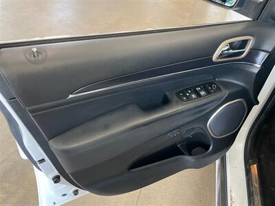 2014 Jeep Grand Cherokee Summit   - Photo 21 - Saint Louis, MI 48880-9800