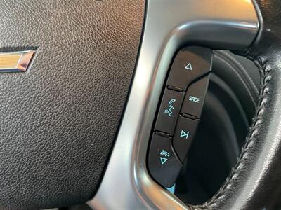 2017 Chevrolet Traverse LT - Photo 11 - Saint Louis, MI 48880-9800