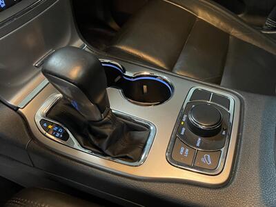 2018 Jeep Grand Cherokee Limited - Photo 12 - Saint Louis, MI 48880-9800