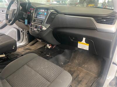 2018 Chevrolet Tahoe Police   - Photo 18 - Saint Louis, MI 48880-9800