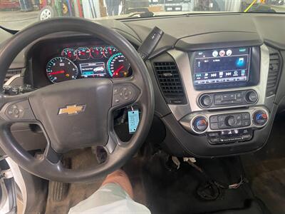 2018 Chevrolet Tahoe Police   - Photo 8 - Saint Louis, MI 48880-9800