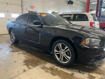 2014 Dodge Charger V6   - Photo 4 - Saint Louis, MI 48880-9800