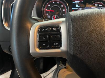2014 Dodge Charger V6   - Photo 10 - Saint Louis, MI 48880-9800
