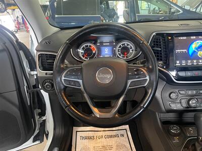 2019 Jeep Cherokee Limited   - Photo 8 - Saint Louis, MI 48880-9800
