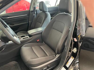 2021 Nissan Altima 2.5 SV - Photo 18 - Saint Louis, MI 48880-9800