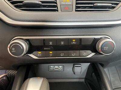 2021 Nissan Altima 2.5 SV - Photo 16 - Saint Louis, MI 48880-9800