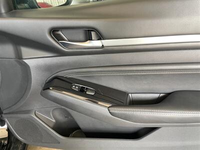 2021 Nissan Altima 2.5 SV - Photo 23 - Saint Louis, MI 48880-9800