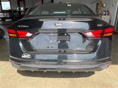 2021 Nissan Altima 2.5 SV - Photo 27 - Saint Louis, MI 48880-9800