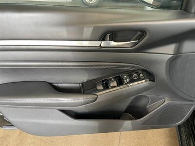 2021 Nissan Altima 2.5 SV - Photo 24 - Saint Louis, MI 48880-9800
